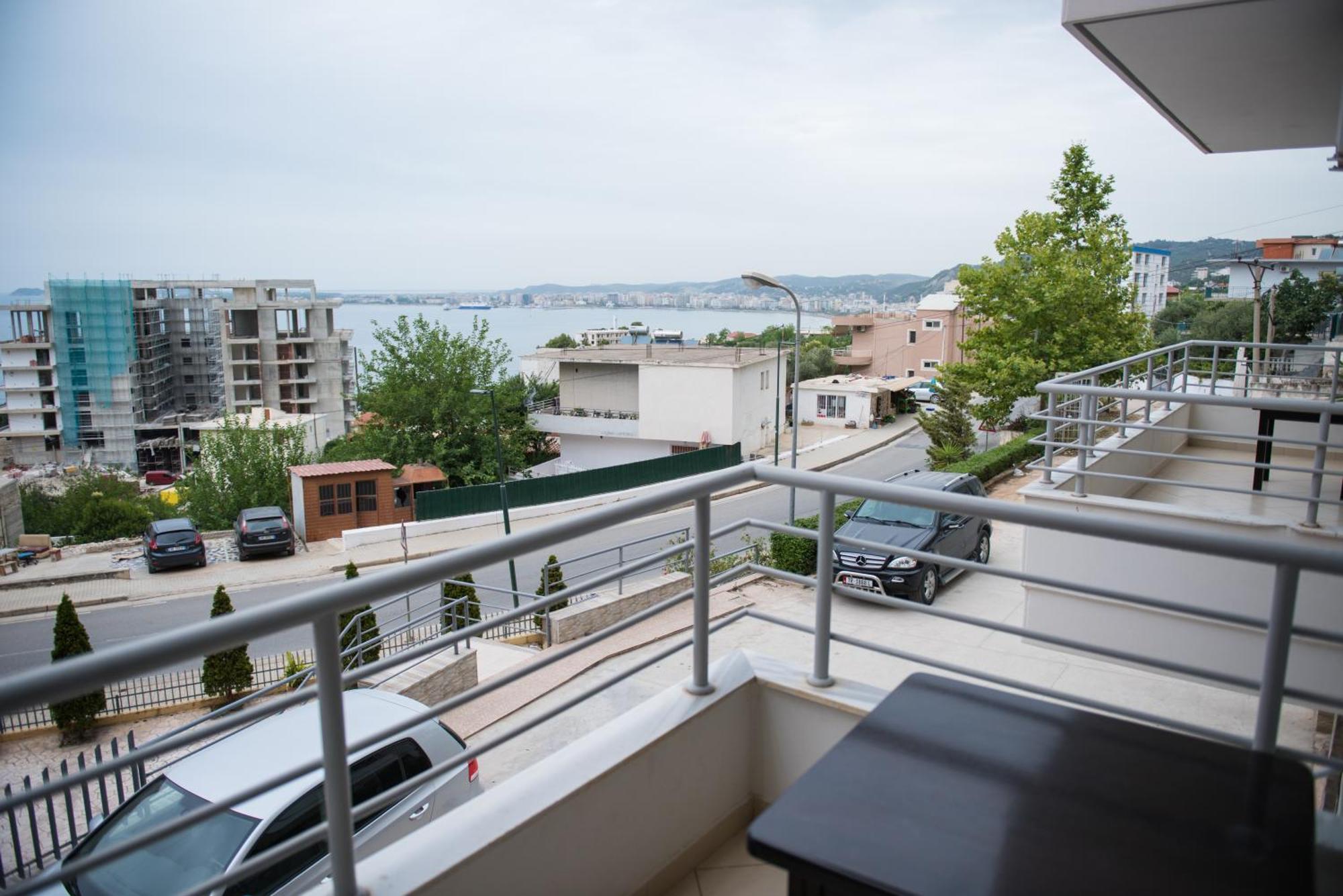 New Donantelo Hotel Vlore Ngoại thất bức ảnh